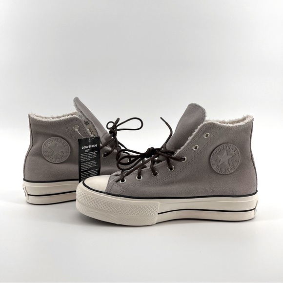 NEW CONVERSE Womens Sherpa Chuck Taylor All Star Platform High Top Sneaker 7.5 - Picture 2 of 12